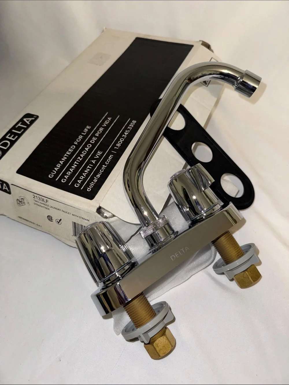 NEW Delta Two-Handle Sink Laundry Faucet in Chrome with Stream Straightener
